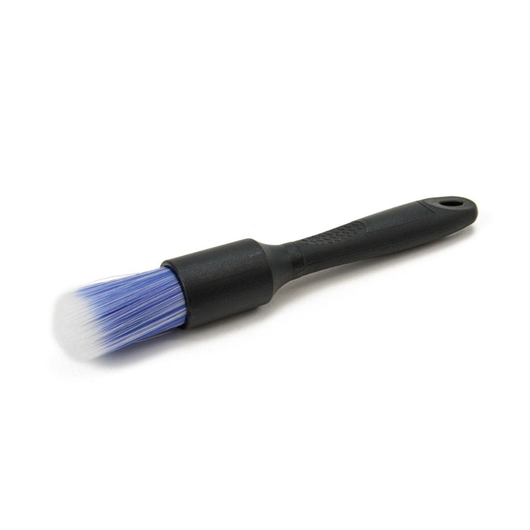Semi Firm Nylon synthetic brush interior detailinf