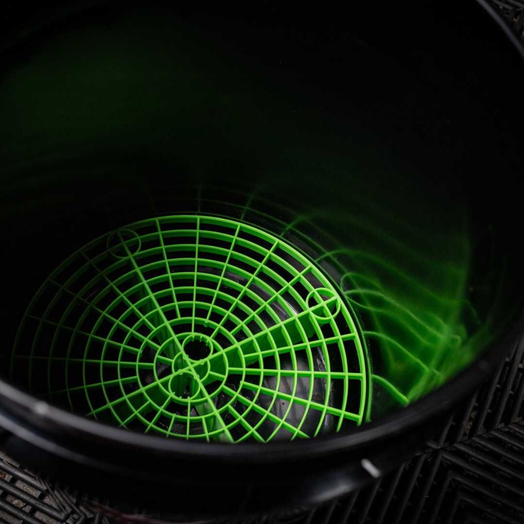 Supreme Wash Bucket Kit